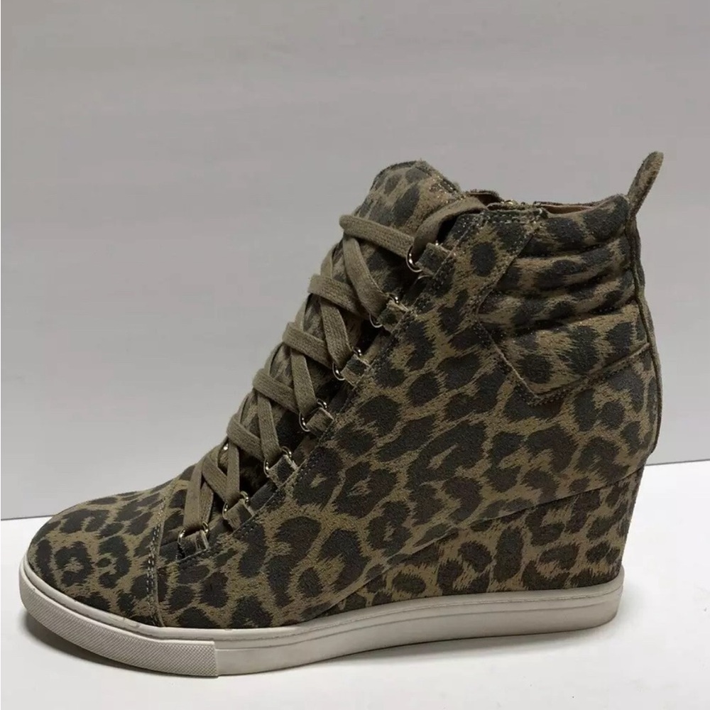 Linea Paolo Womens Fenton Gold Leopard Print Bootie Size 9 M